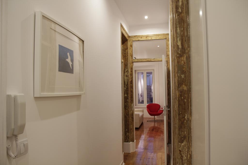 Design Duplex Apartment Ba/ Chiado Lisboa الغرفة الصورة